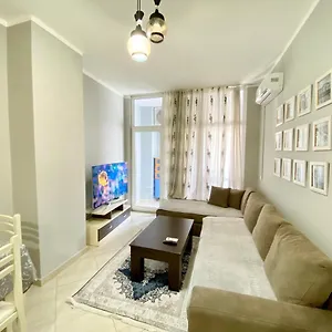 https://pleasing-place.hotels-in-tirana.com